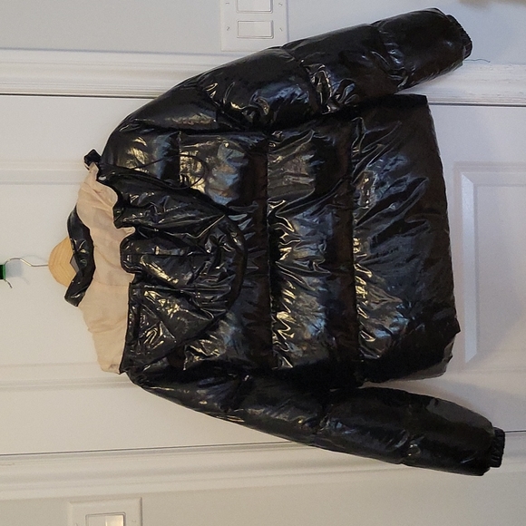 Boohoo - Picture 3 of 3